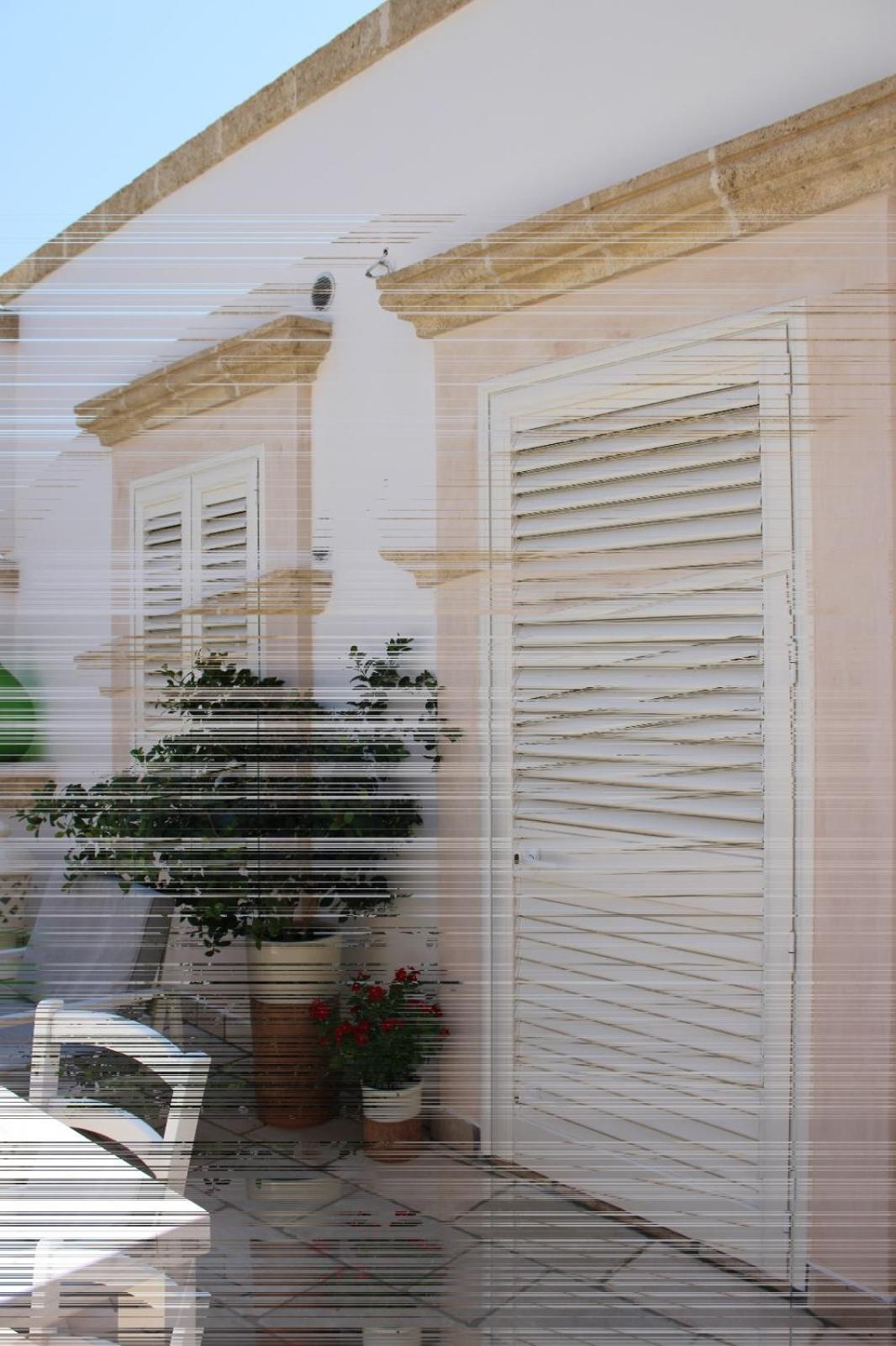 Le Dimore Di Corte Madama Casarano Luaran gambar